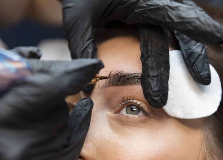 Lash lift and tint, brow lamination