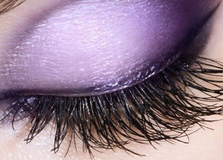 Classic eyelash extensions